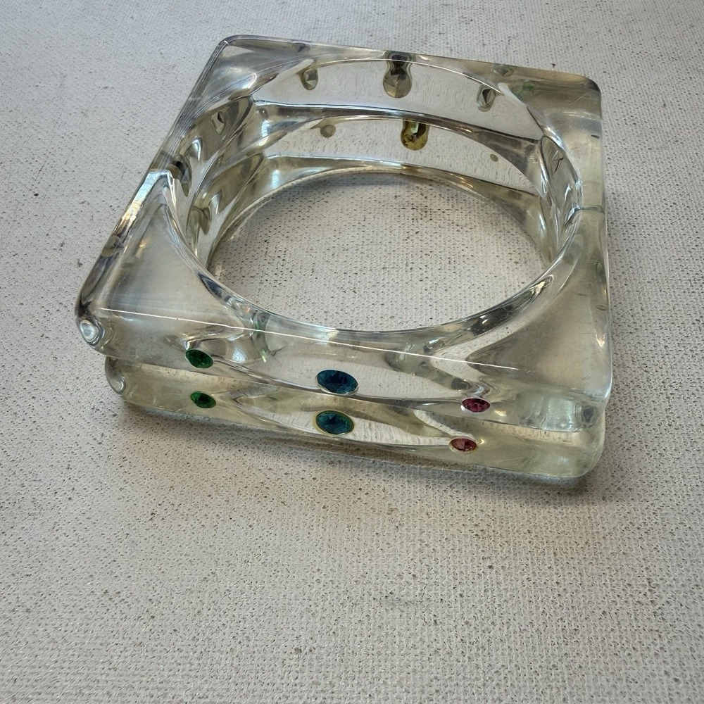Lot Of 2 Mod Rhinestone Clear Lucite Square Bangle Bracelets Vintage Pastel 8" - Picture 3 of 9
